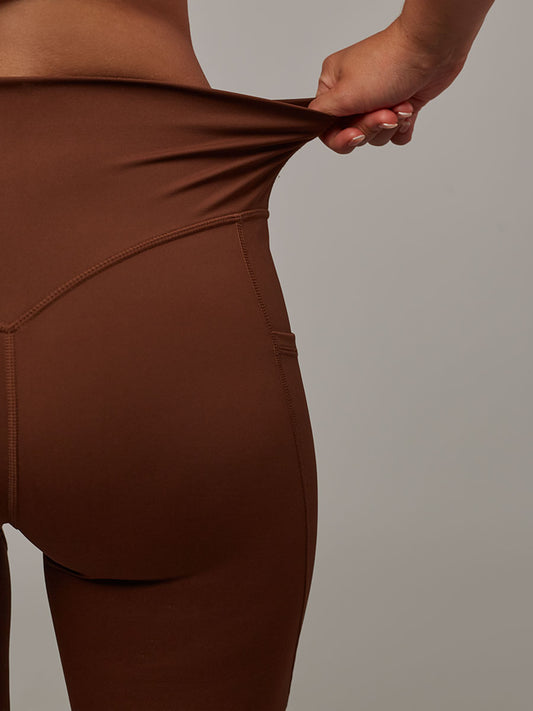 Legging Dunas Marrón Doblefit, legging deportivo mujer, vista posterior