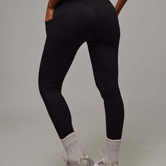 Legging Dunas Negro Doblefit, legging deportivo mujer, vista posterior
